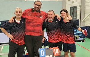 Équipe Valréas 4 victorieuse à la 5e journée du championnat